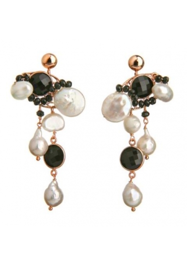 Particolarissimi orecchini fatti interamente a mano in agata nera, perle coltivate d'acqua dolce arg.925 placcato oro rosa trattato con e-coating