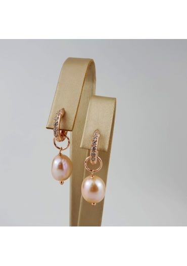 Orecchini cerchietti zirconi, perle coltivate﻿