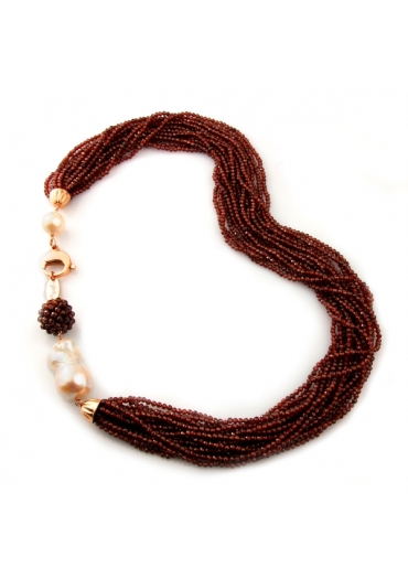 Torchon granato 2 mm taglio diamond, perle coltivate