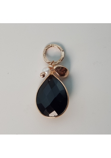 Ciondolo goccia 18 per 13 mm Agata nera﻿