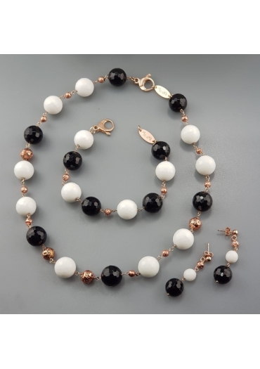Parure Agata bianca e agata nera﻿