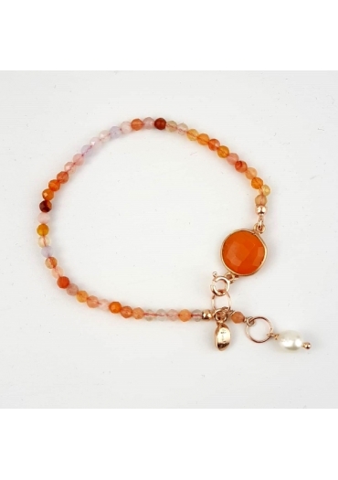 Bracciale corniola, perle coltivate﻿