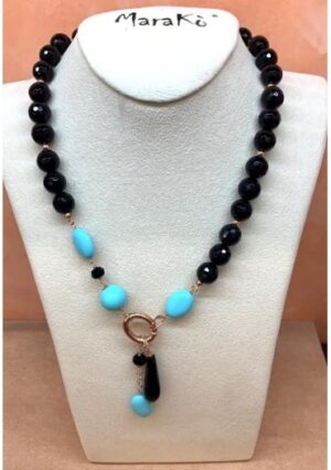 Collier agata nera sfacc.12mm e pasta turchese 4 fiori﻿
