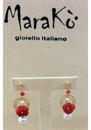 Orecchini fiori corallo rosso sardo inciso a mano, perle coltivate﻿