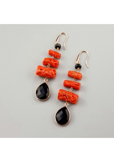 Orecchini corallo rosso sardoagata nera﻿